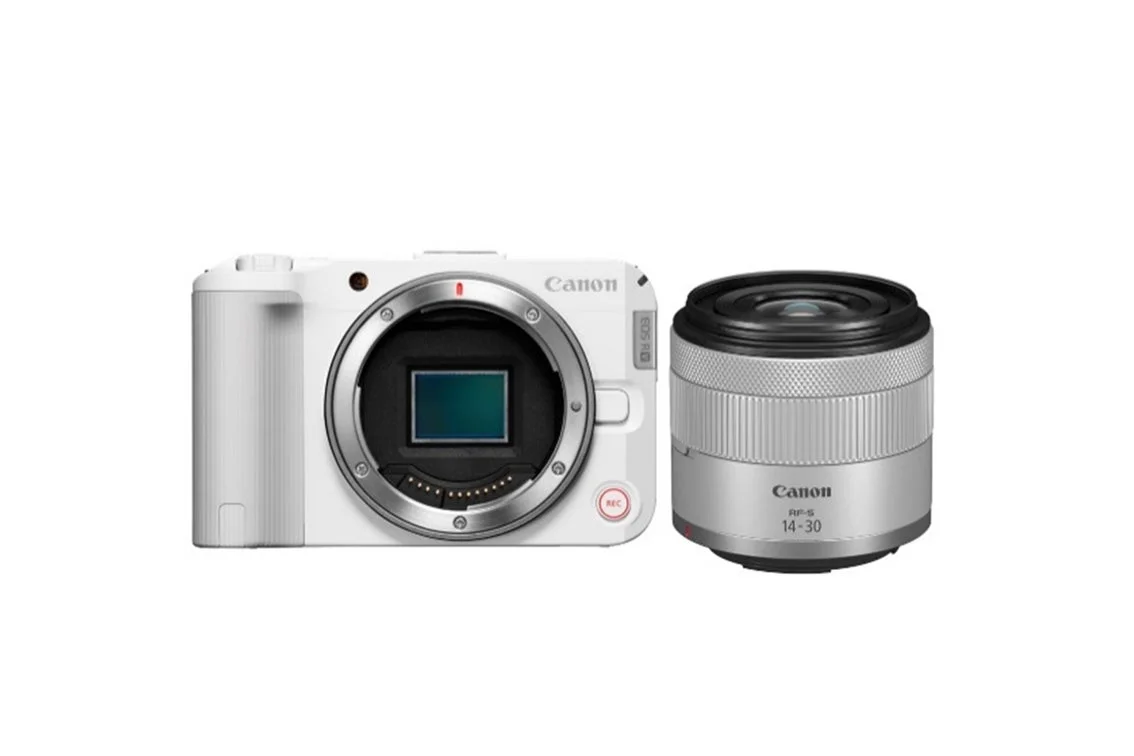 EOS R50 V ホワイトとレンズ